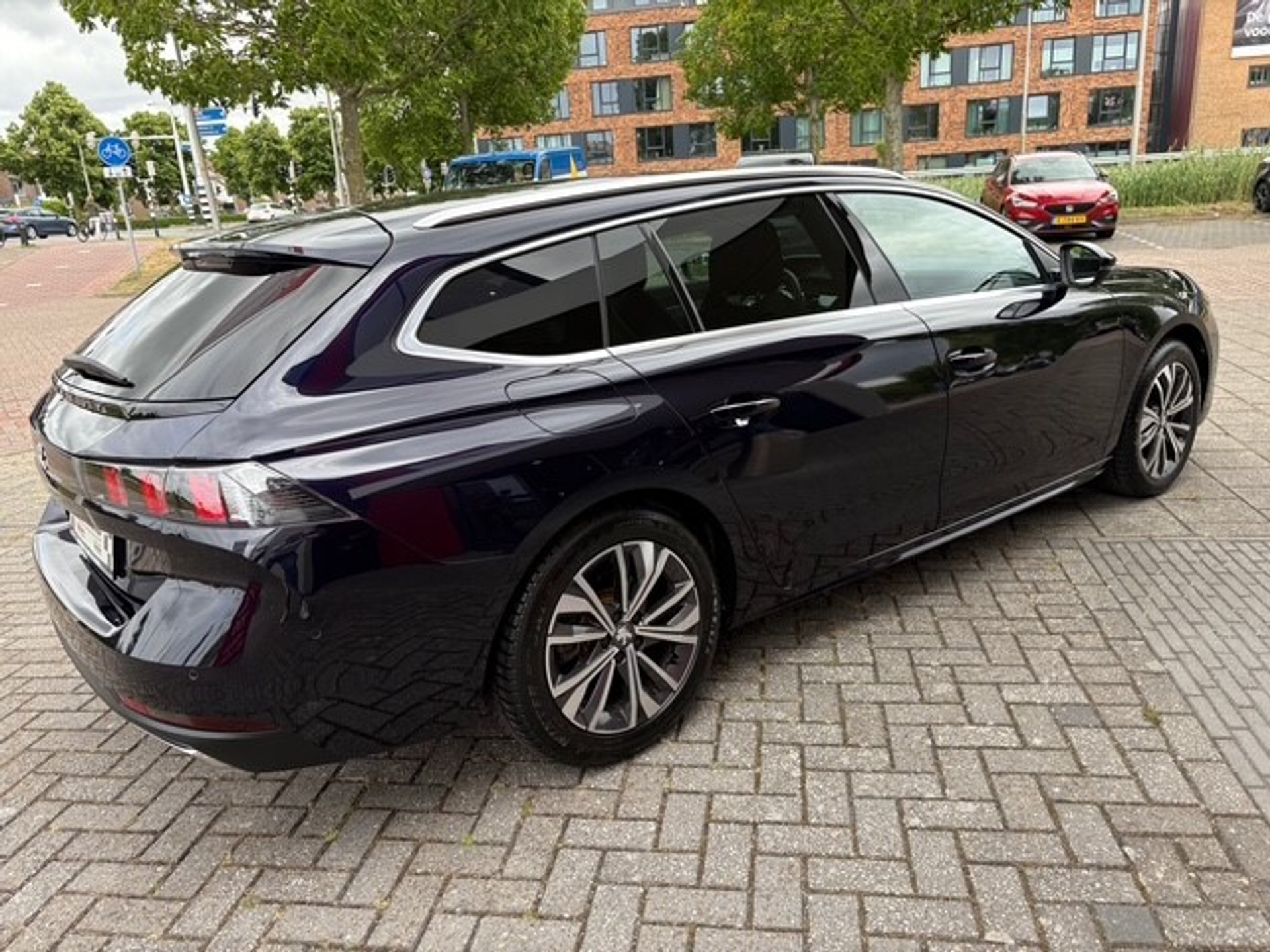 45201904-3.jpg