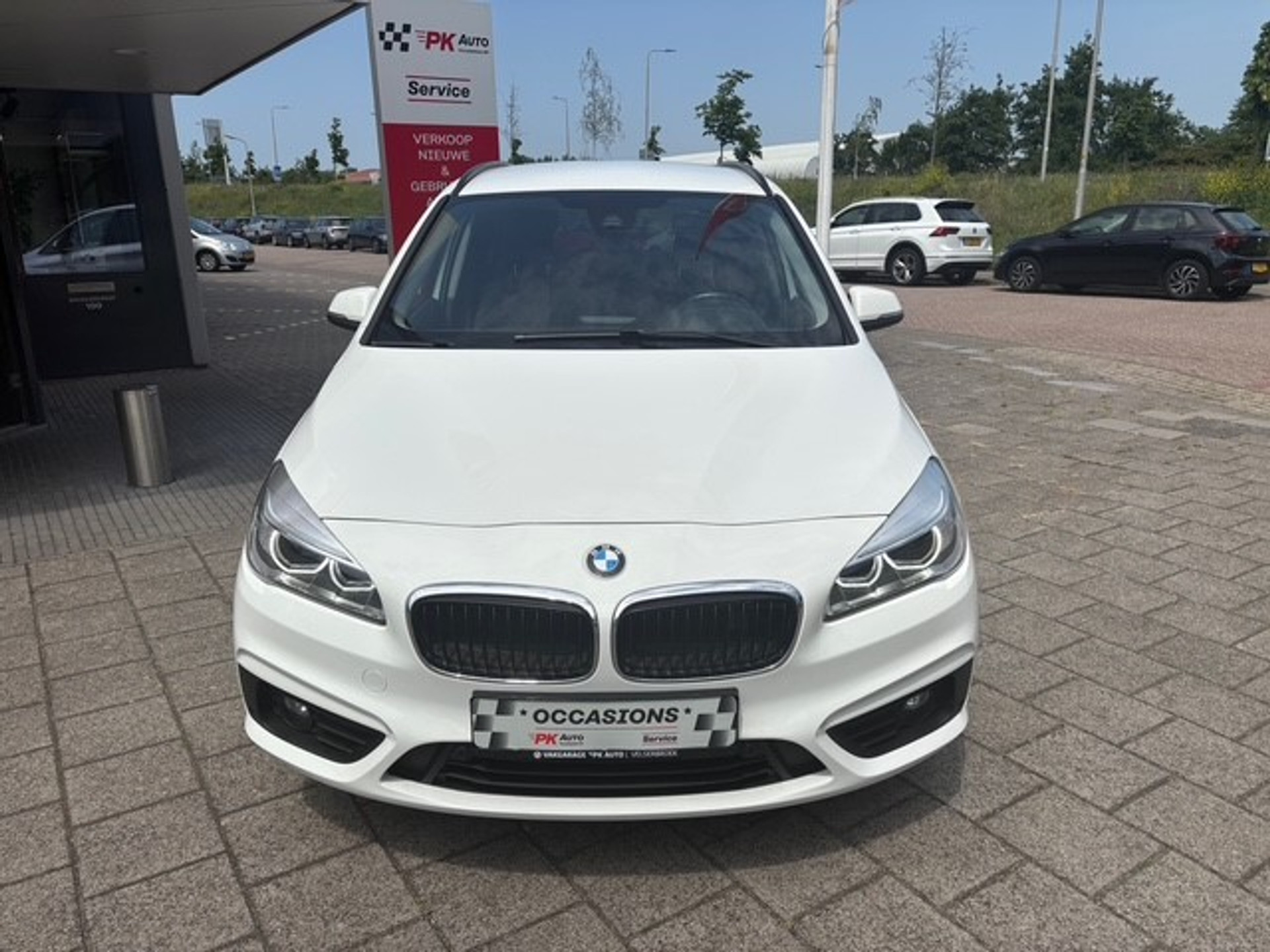 45687332-4.jpg